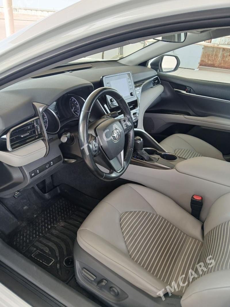 Toyota Camry 2021 - 330 000 TMT - Мары - img 3