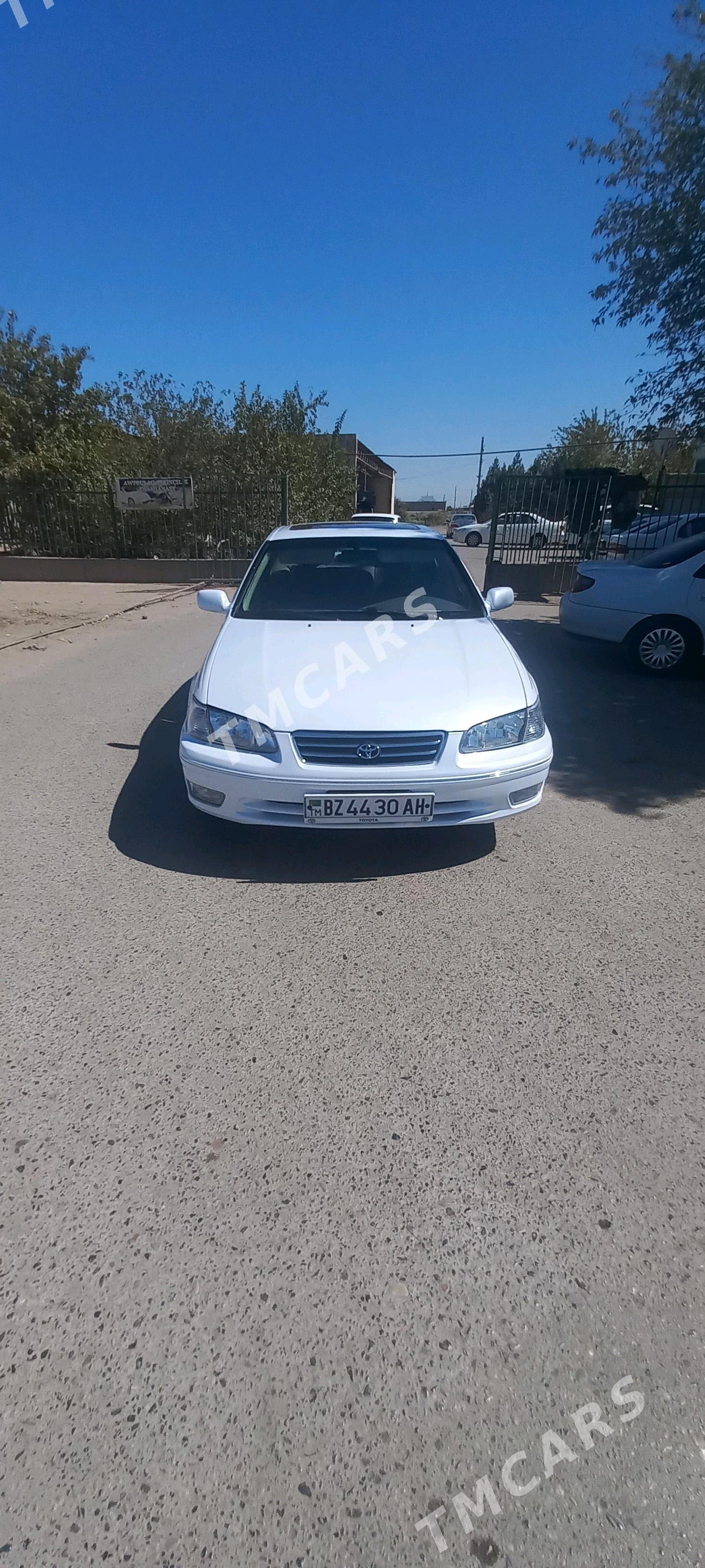 Toyota Camry 1997 - 160 000 TMT - Теджен - img 2