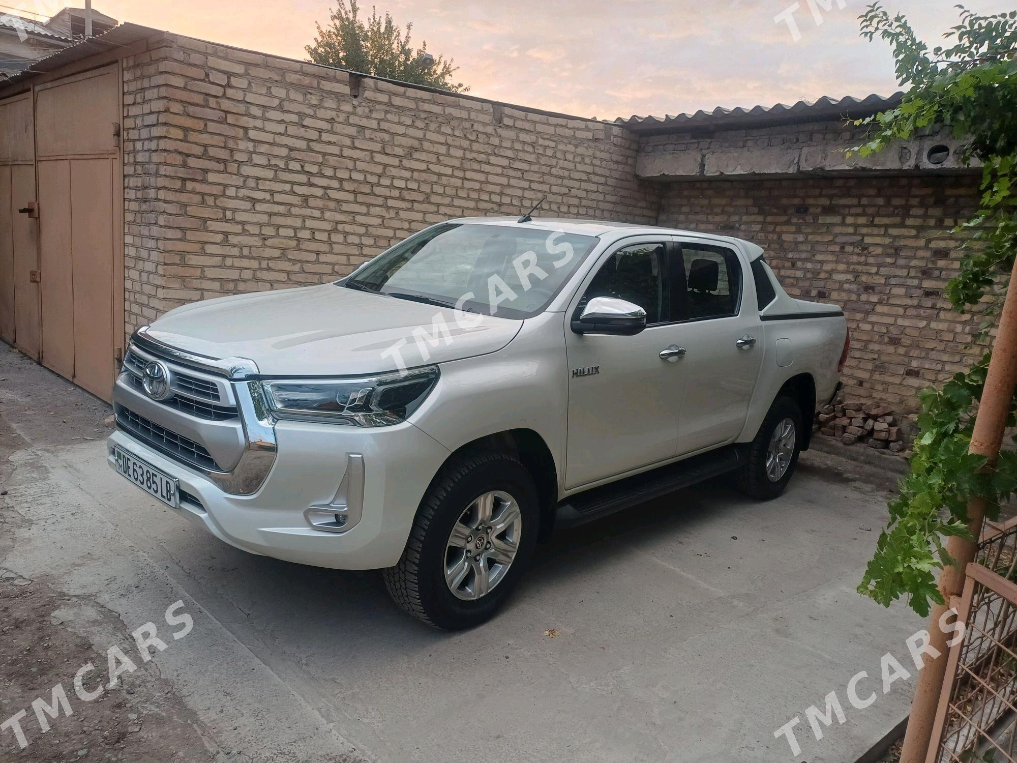 Toyota Hilux 2022 - 600 000 TMT - Türkmenabat - img 7