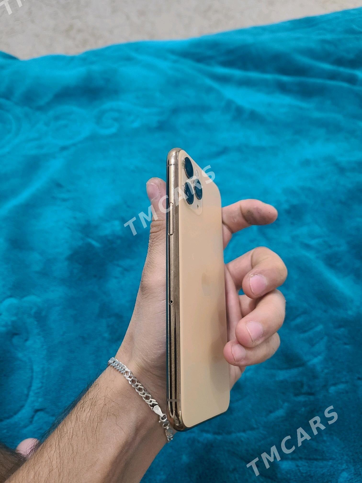 iphone 11 pro - Mary - img 9