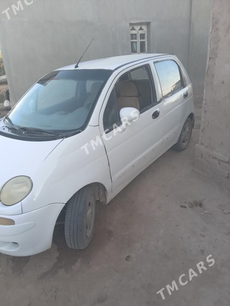Daewoo Matiz 1999 - 20 000 TMT - Шабатский этрап - img 4