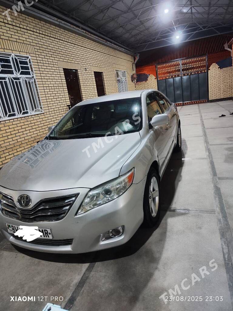 Toyota Camry 2010 - 180 000 TMT - Мары - img 5