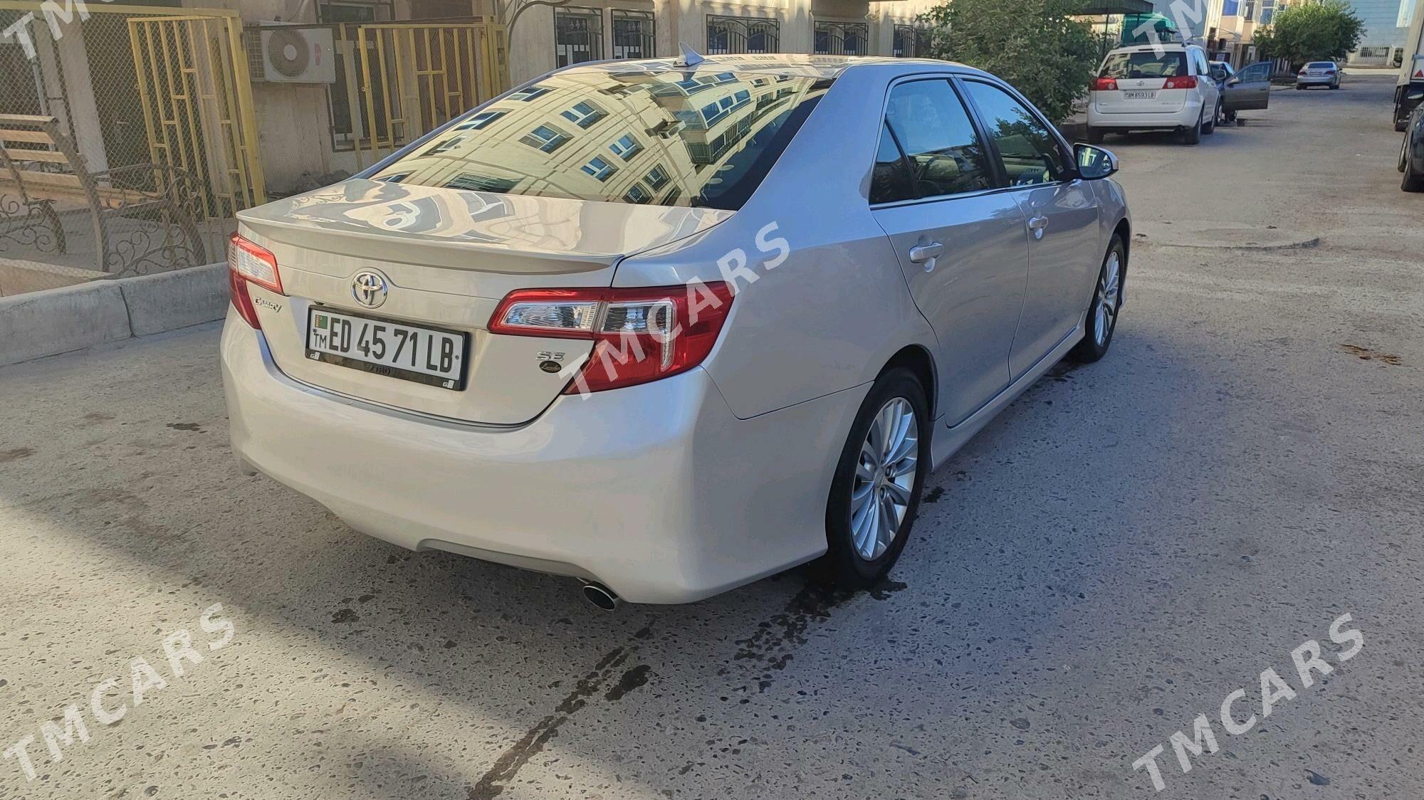 Toyota Camry 2014 - 230 000 TMT - Туркменабат - img 2
