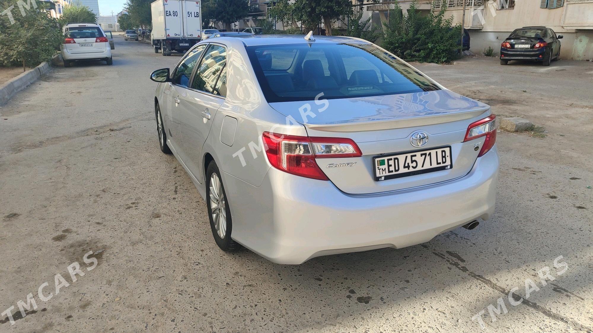 Toyota Camry 2014 - 230 000 TMT - Туркменабат - img 6