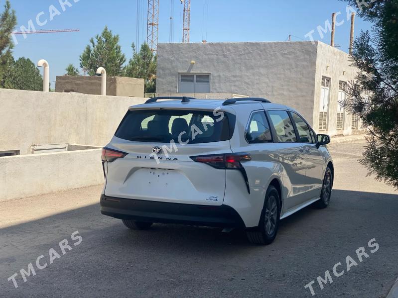 Toyota Sienna 2021 - 405 000 TMT - Мары - img 5