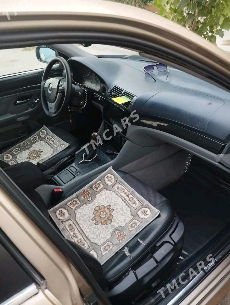 BMW E39 1999 - 80 000 TMT - Türkmenbaşy - img 3