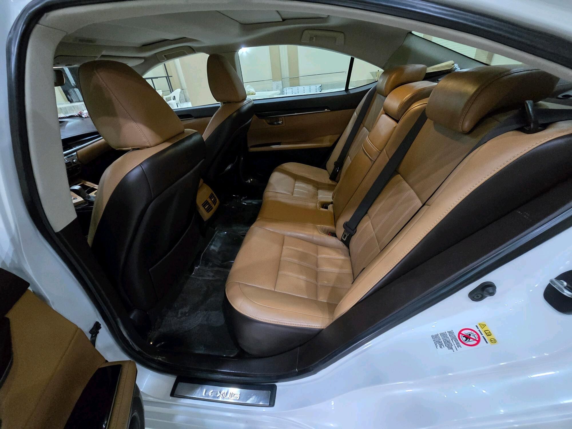 Lexus ES 350 2018 - 460 000 TMT - Бекреве - img 10