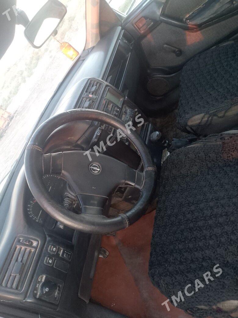 Opel Vectra 1992 - 22 000 TMT - Daşoguz - img 2