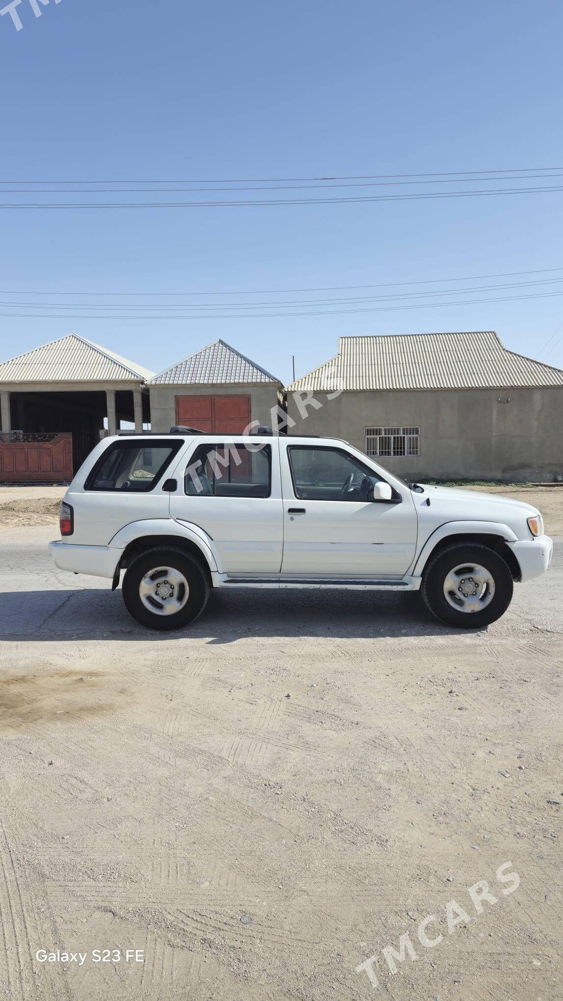 Nissan Pathfinder 1997 - 115 000 TMT - Гумдаг - img 5
