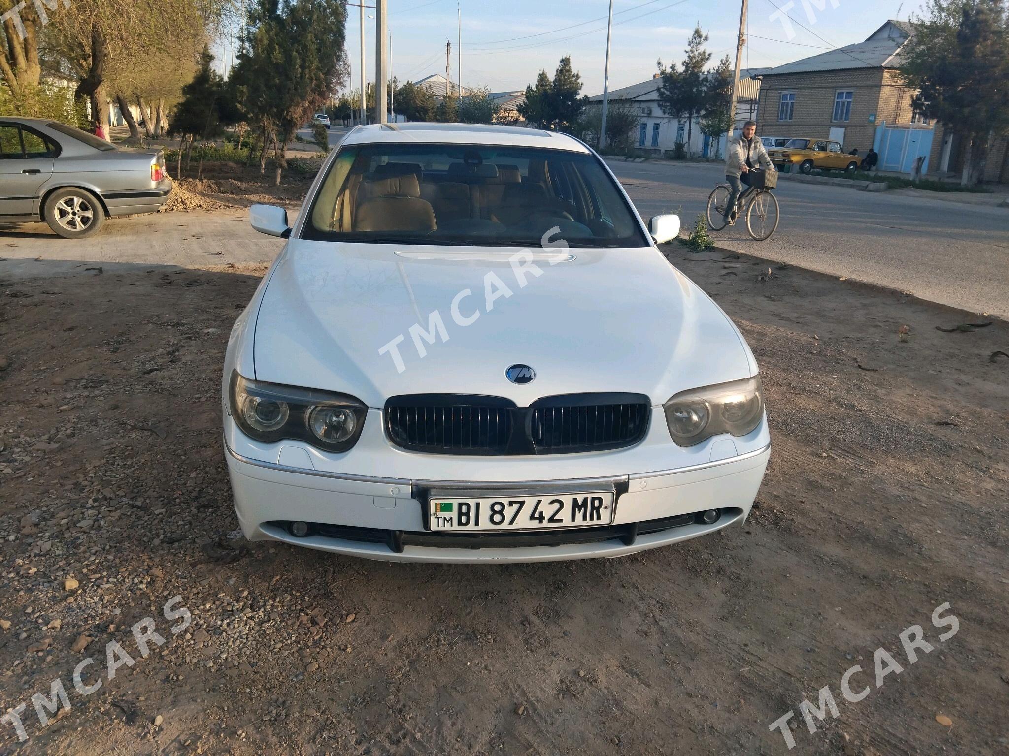 BMW 745 2002 - 110 000 TMT - Байрамали - img 7