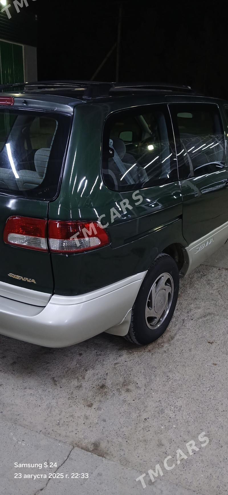 Toyota Sienna 2002 - 135 000 TMT - Мары - img 4