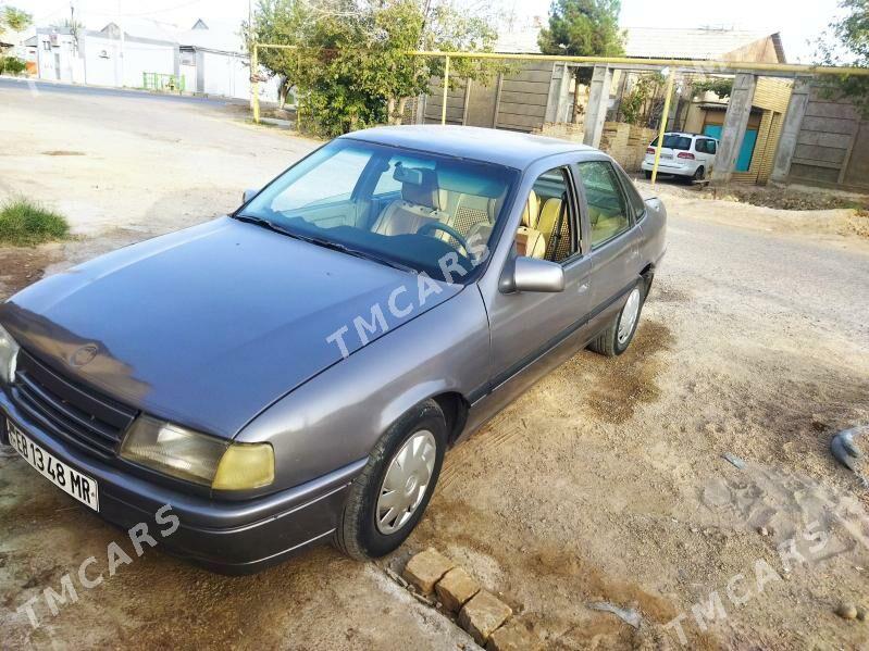Opel Vectra 1989 - 22 000 TMT - Mary - img 3