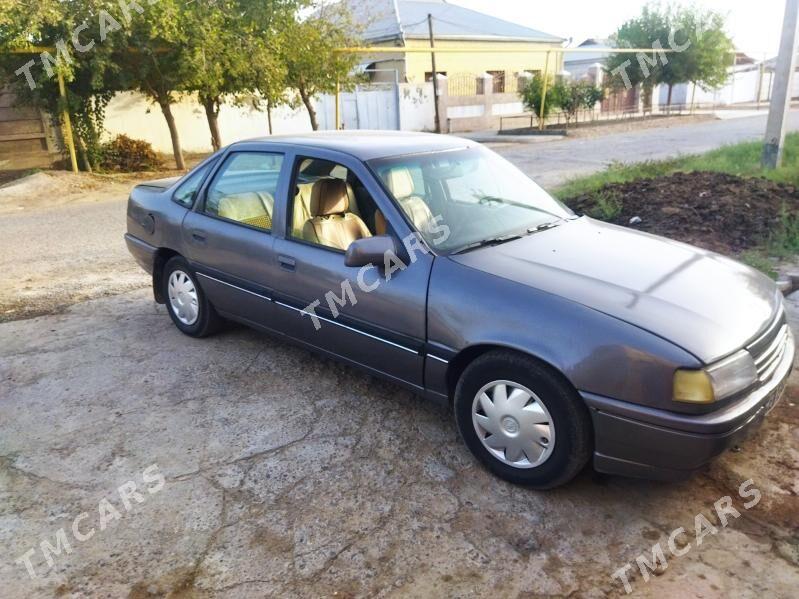 Opel Vectra 1989 - 22 000 TMT - Mary - img 2