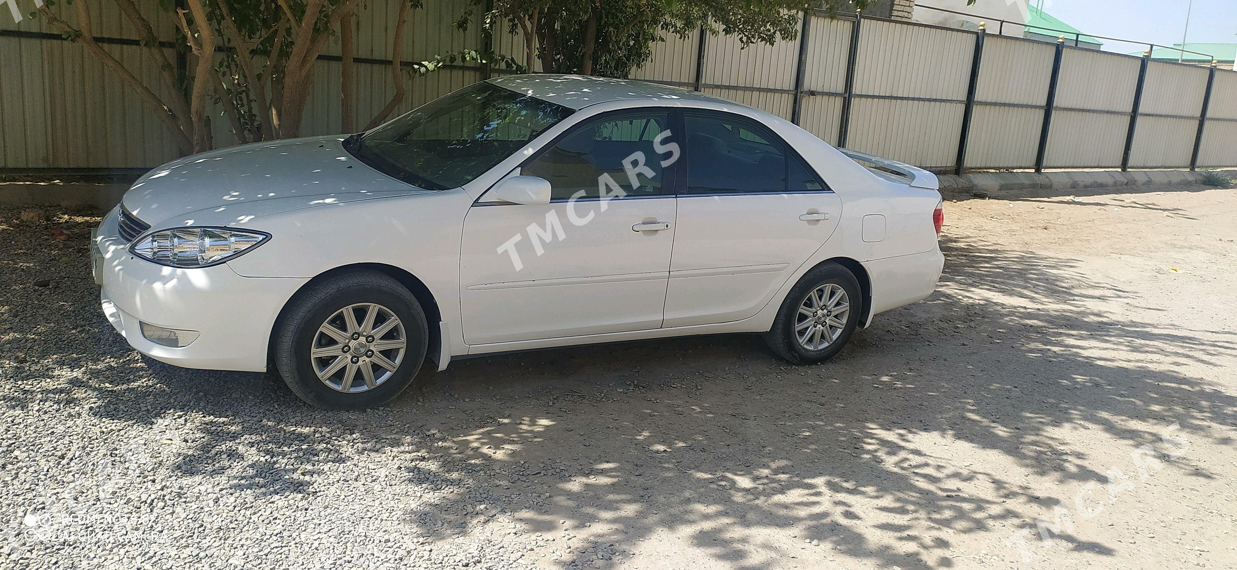 Toyota Camry 2002 - 170 000 TMT - Мары - img 2