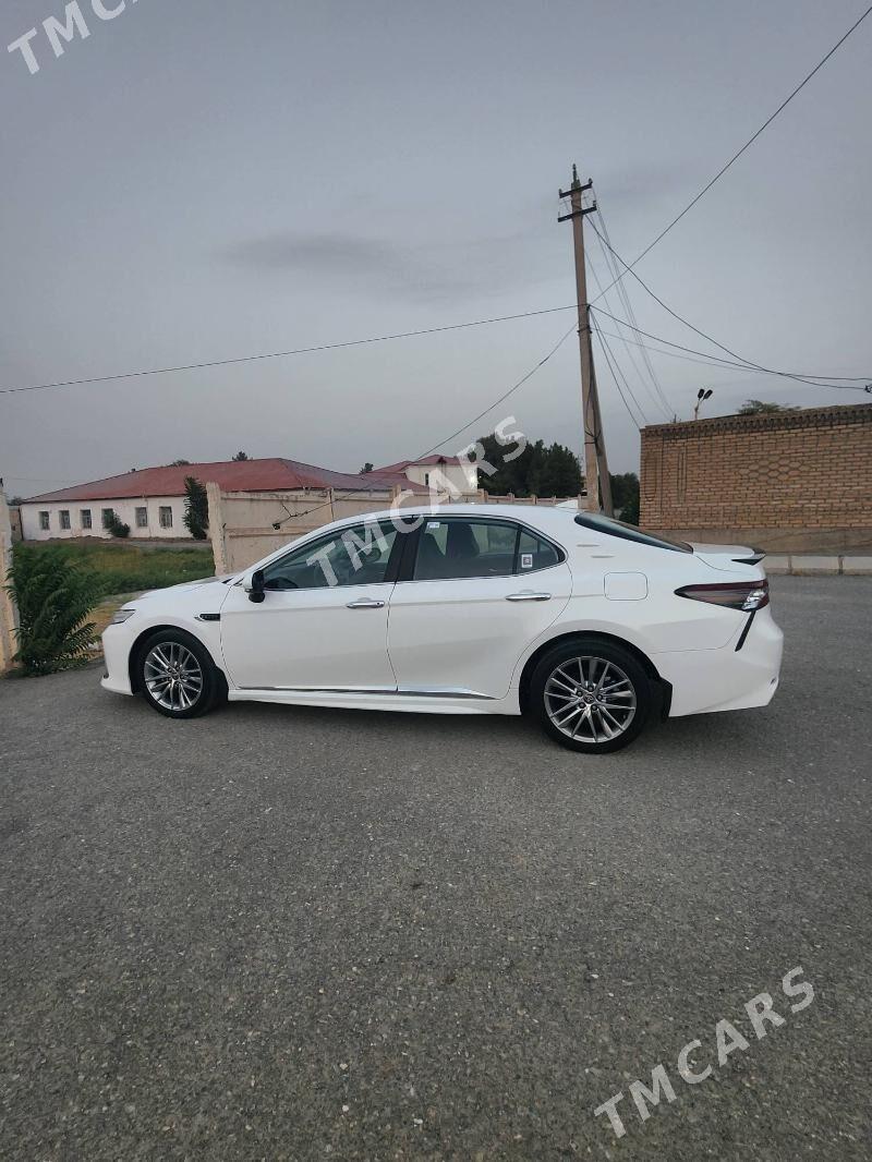 Toyota Camry 2024 - 375 000 TMT - Кëши - img 2