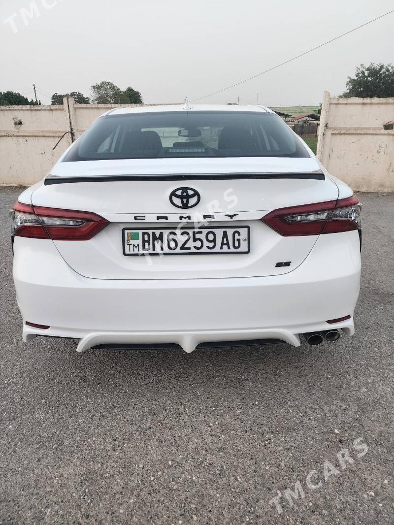 Toyota Camry 2024 - 375 000 TMT - Кëши - img 8