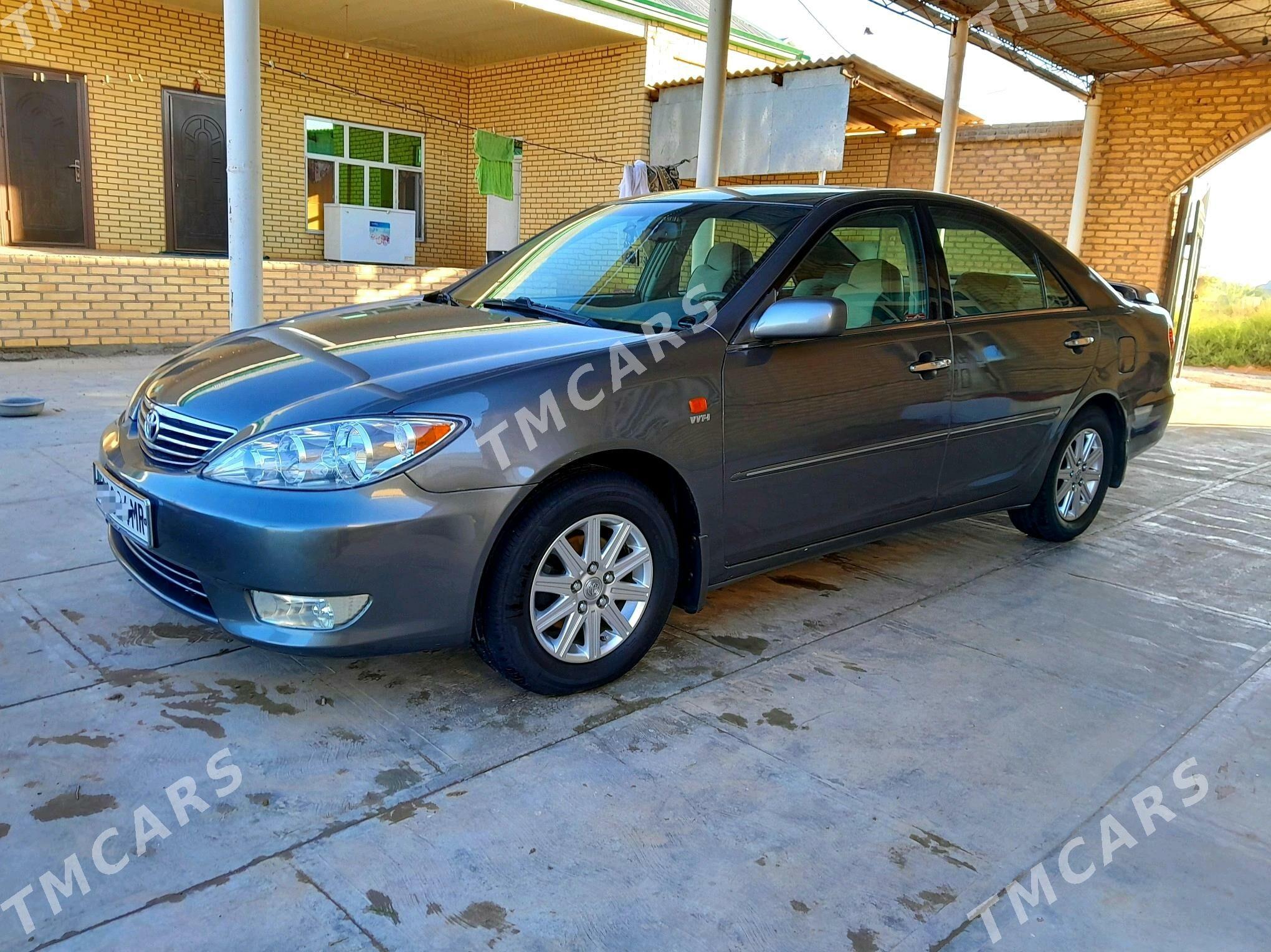 Toyota Camry 2003 - 155 000 TMT - Мары - img 1