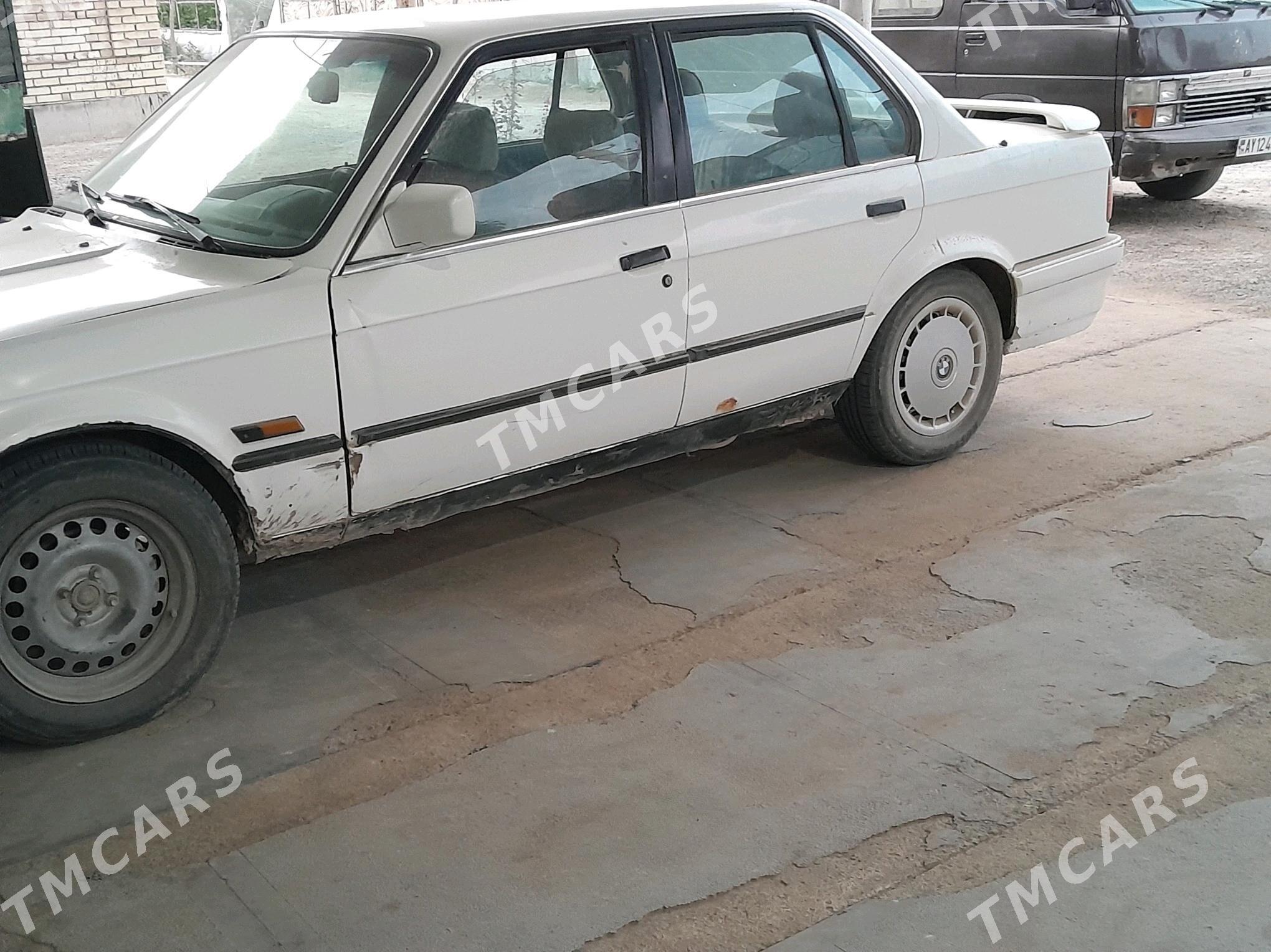 BMW 325 1987 - 20 000 TMT - Murgap - img 5