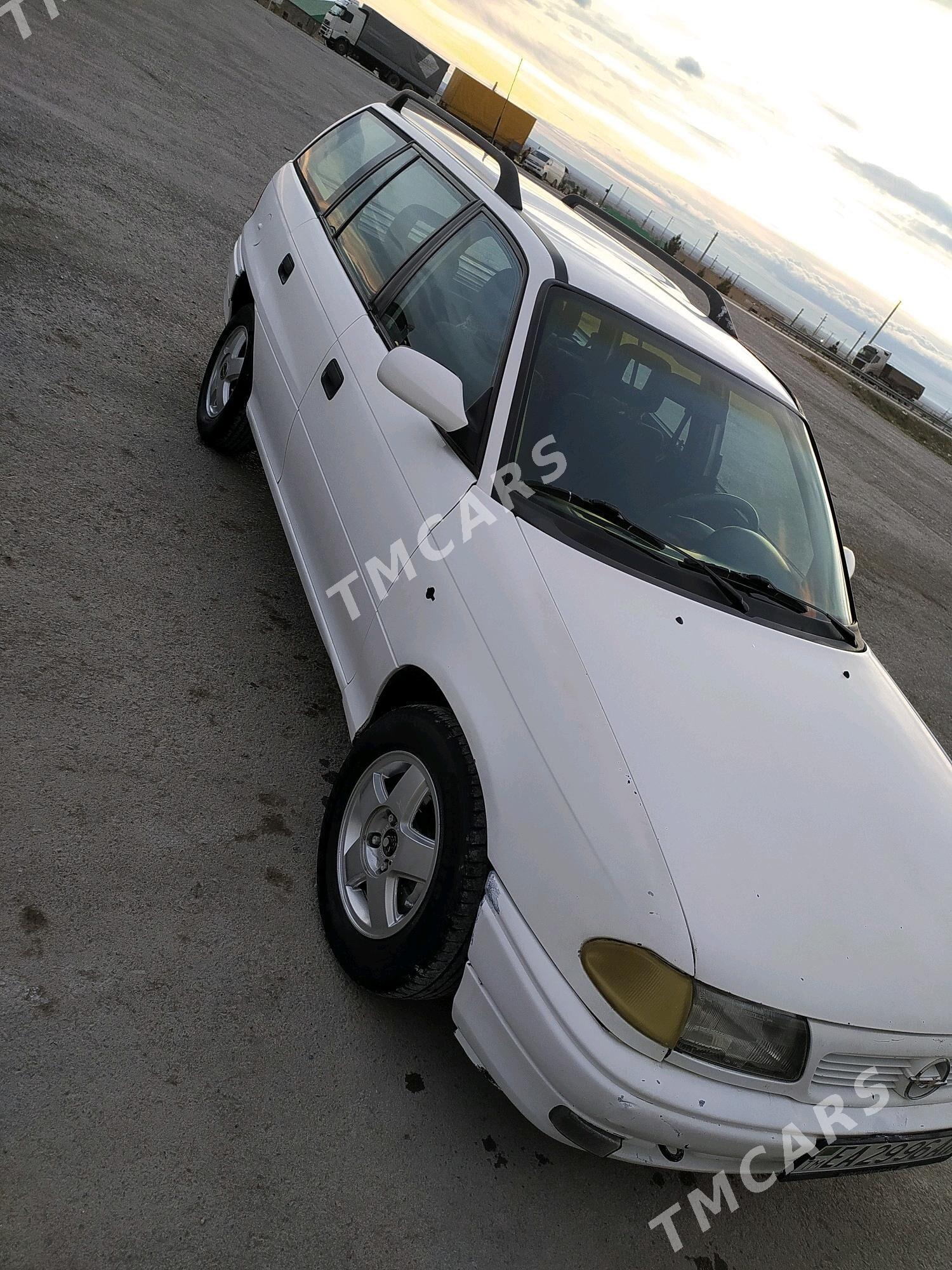 Opel Astra 1996 - 40 000 TMT - Бахарден - img 1