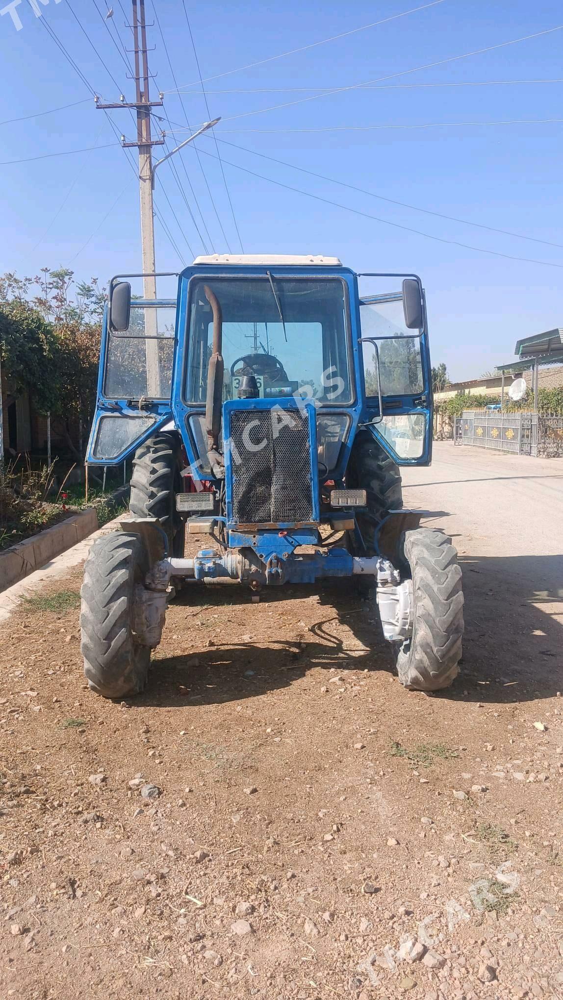 MTZ 82 1992 - 200 000 TMT - Çärjew - img 7