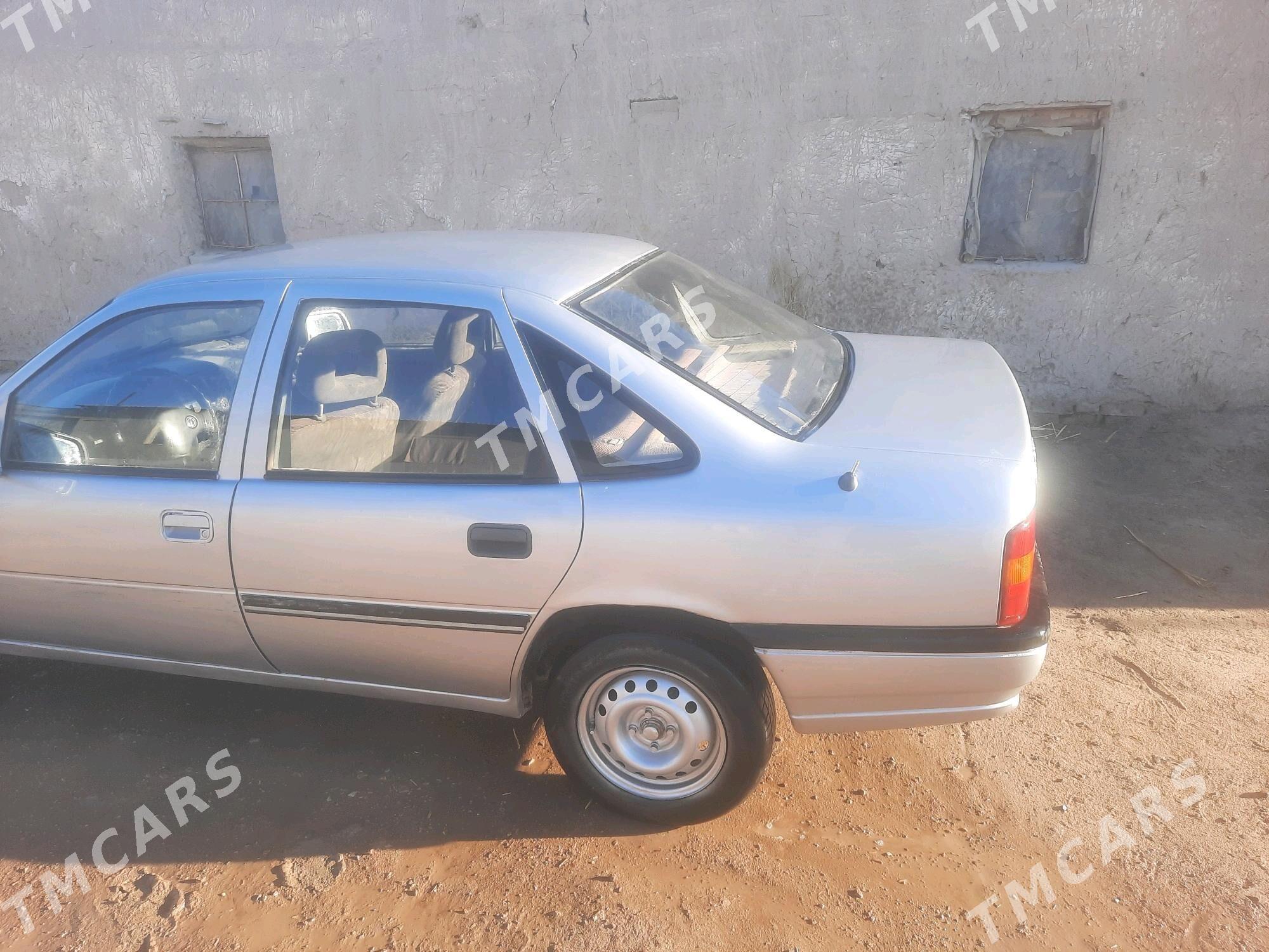 Opel Vectra 1990 - 20 000 TMT - Gurbansoltan Eje - img 3