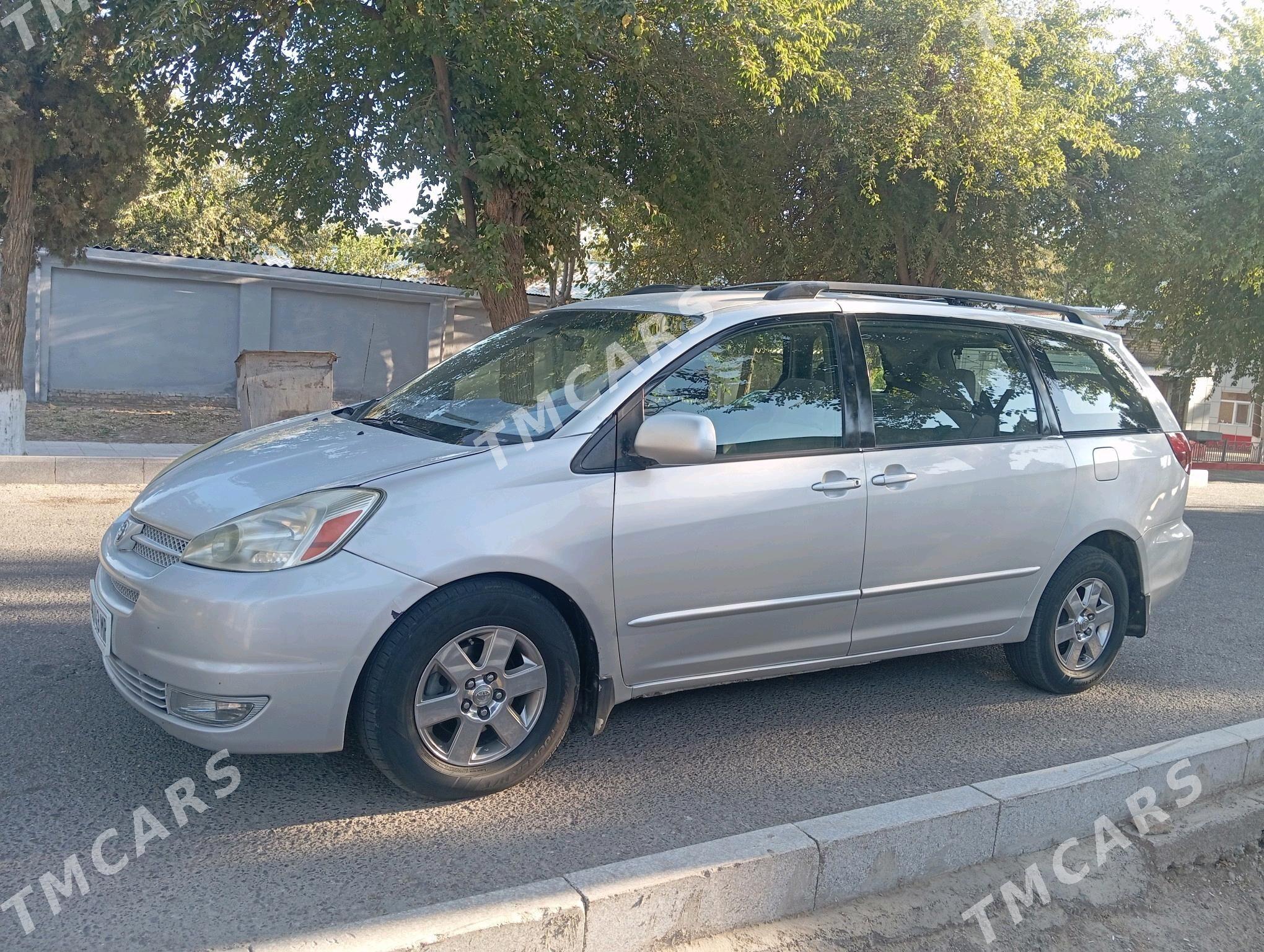 Toyota Sienna 2005 - 180 000 TMT - Baýramaly - img 3