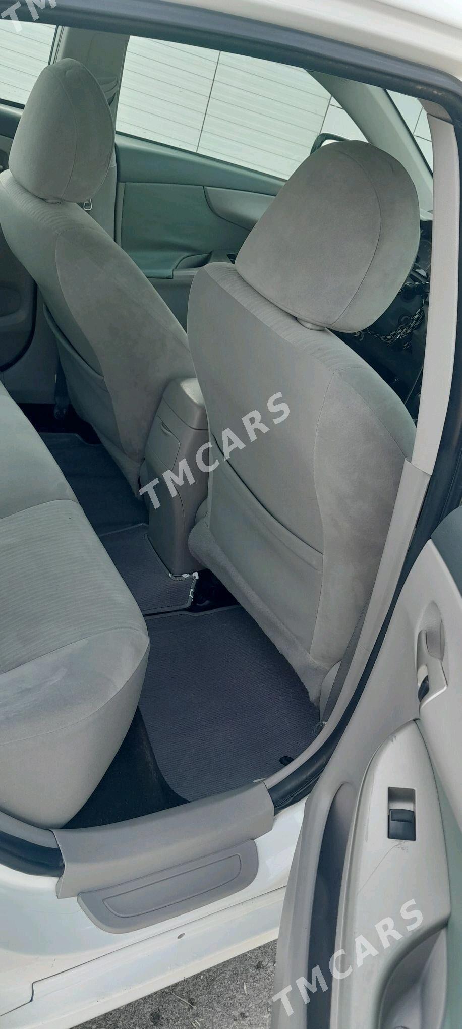 Toyota Corolla 2010 - 150 000 TMT - Gökdepe - img 2