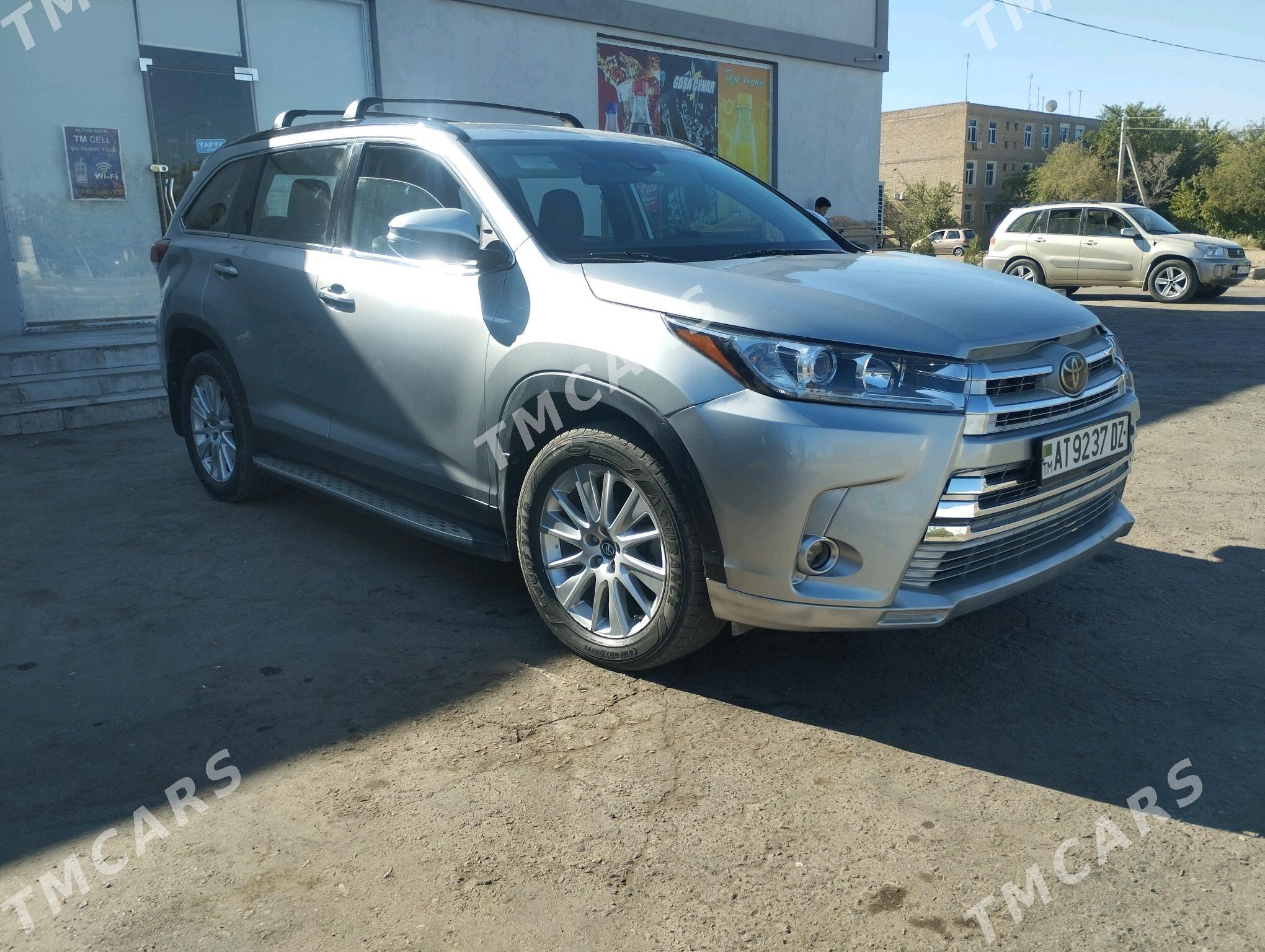 Toyota Highlander 2019 - 430 000 TMT - Daşoguz - img 3