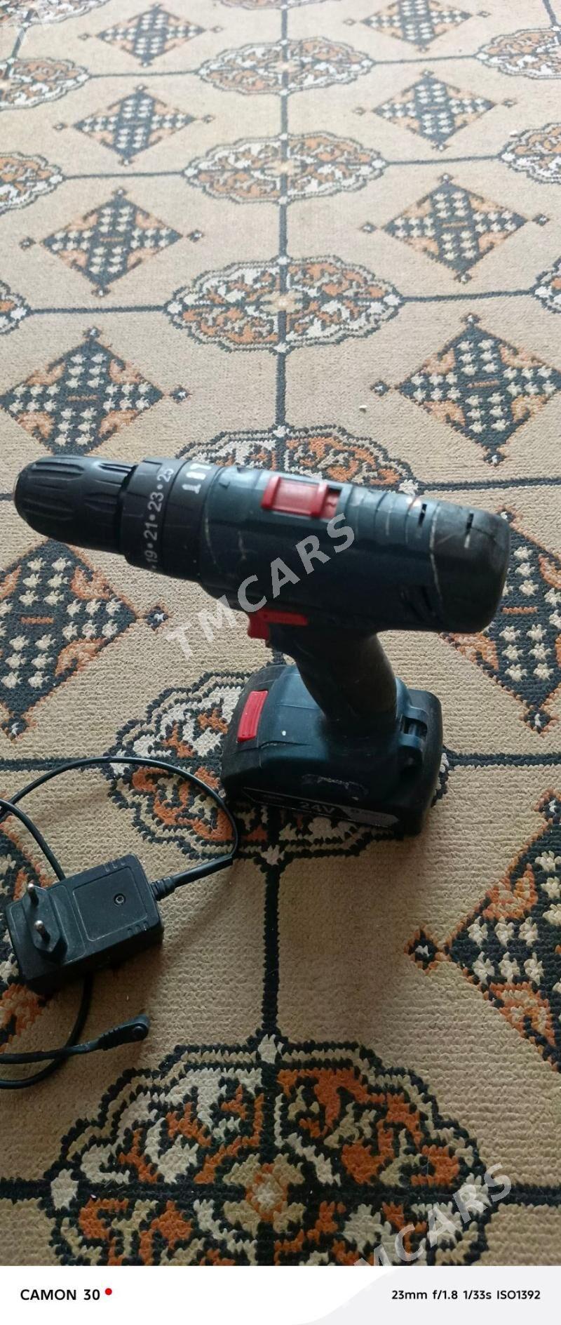 Шуруповёрт BOSCH - Köşi - img 3