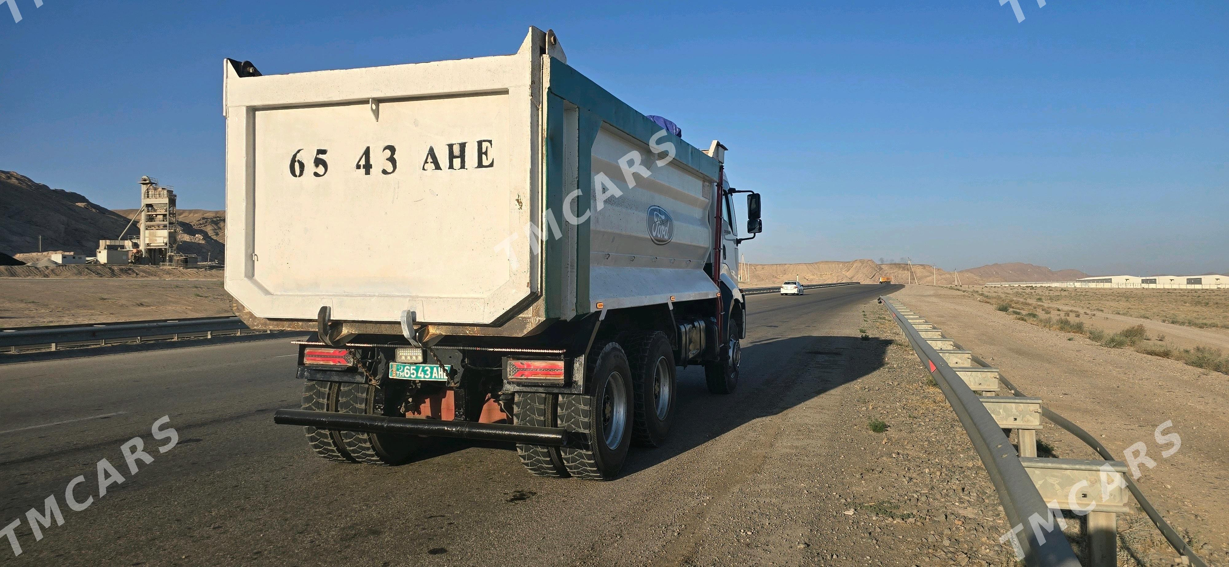 Ford Cargo 3536M 2014 - 800 000 TMT - Ашхабад - img 2