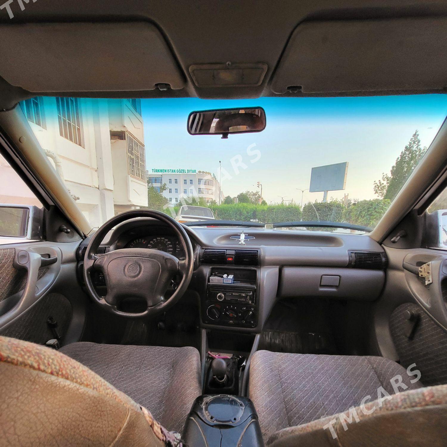 Opel Astra 1993 - 18 000 TMT - Дашогуз - img 8