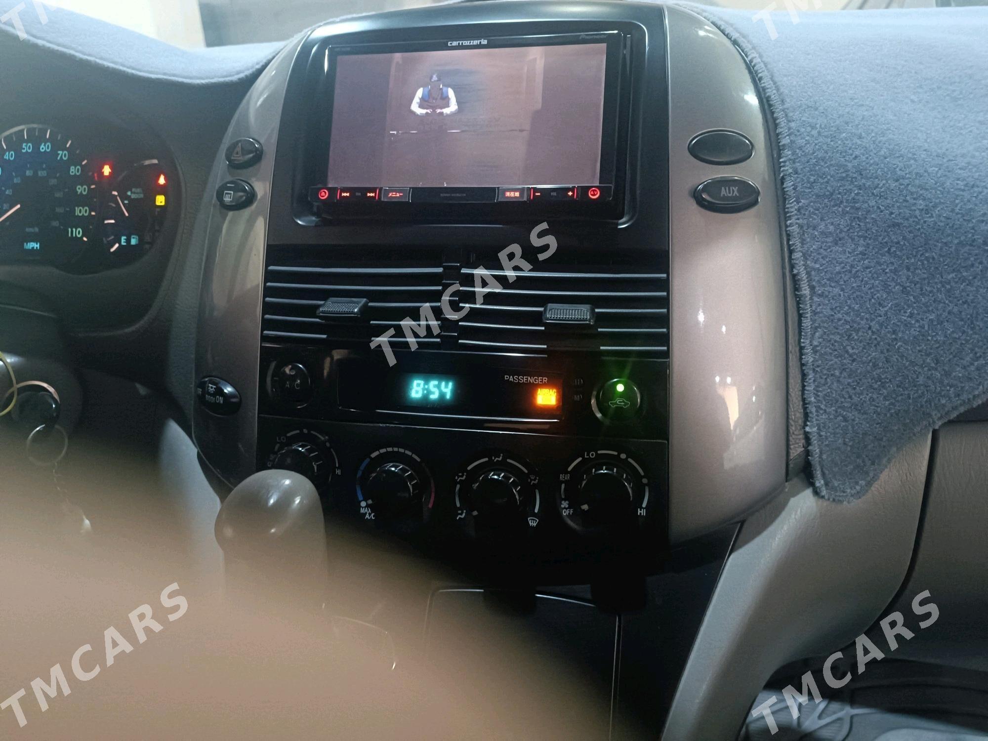 Toyota Sienna 2005 - 250 000 TMT - Mary - img 4