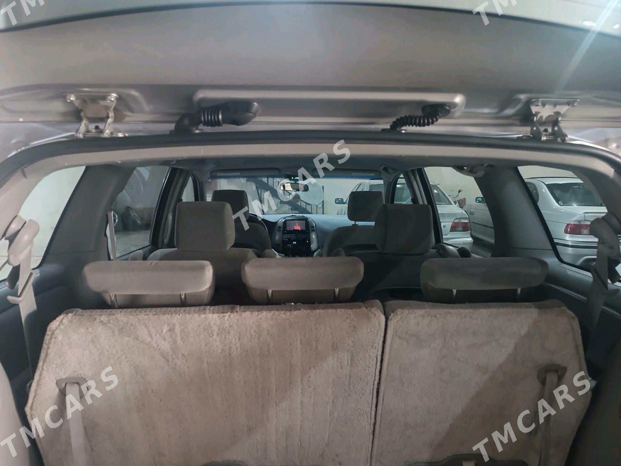 Toyota Sienna 2005 - 250 000 TMT - Mary - img 3