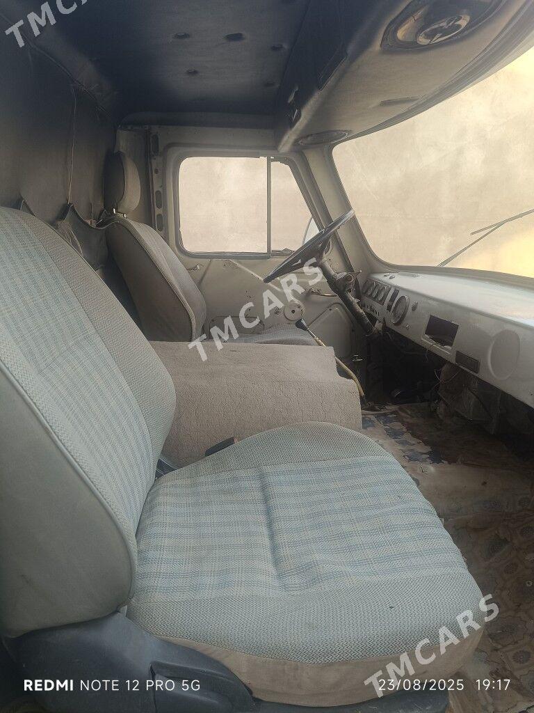 UAZ 452 1982 - 45 000 TMT - Гызыларбат - img 10