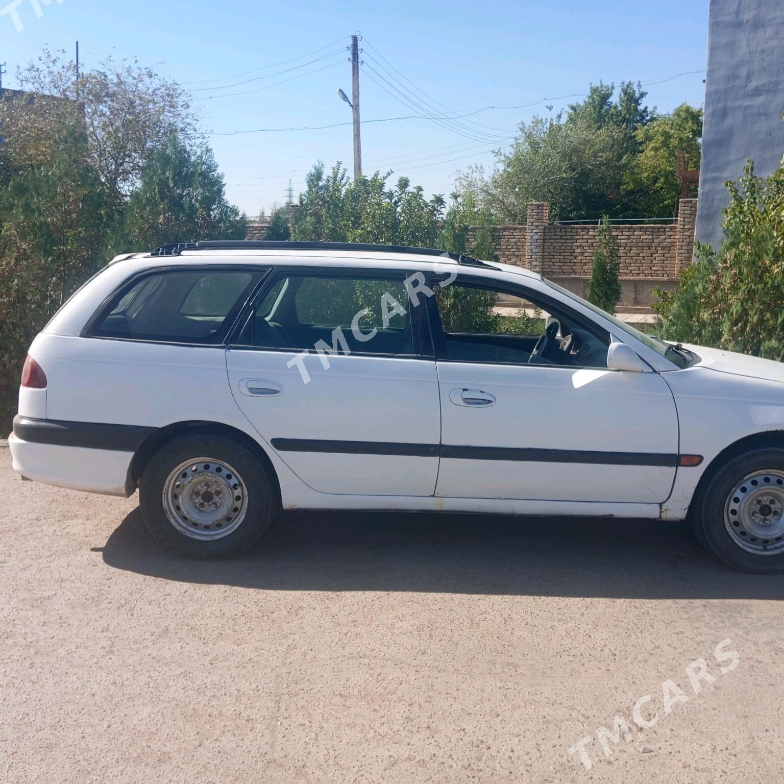Toyota Avensis 1998 - 70 000 TMT - Görogly (Tagta) - img 4