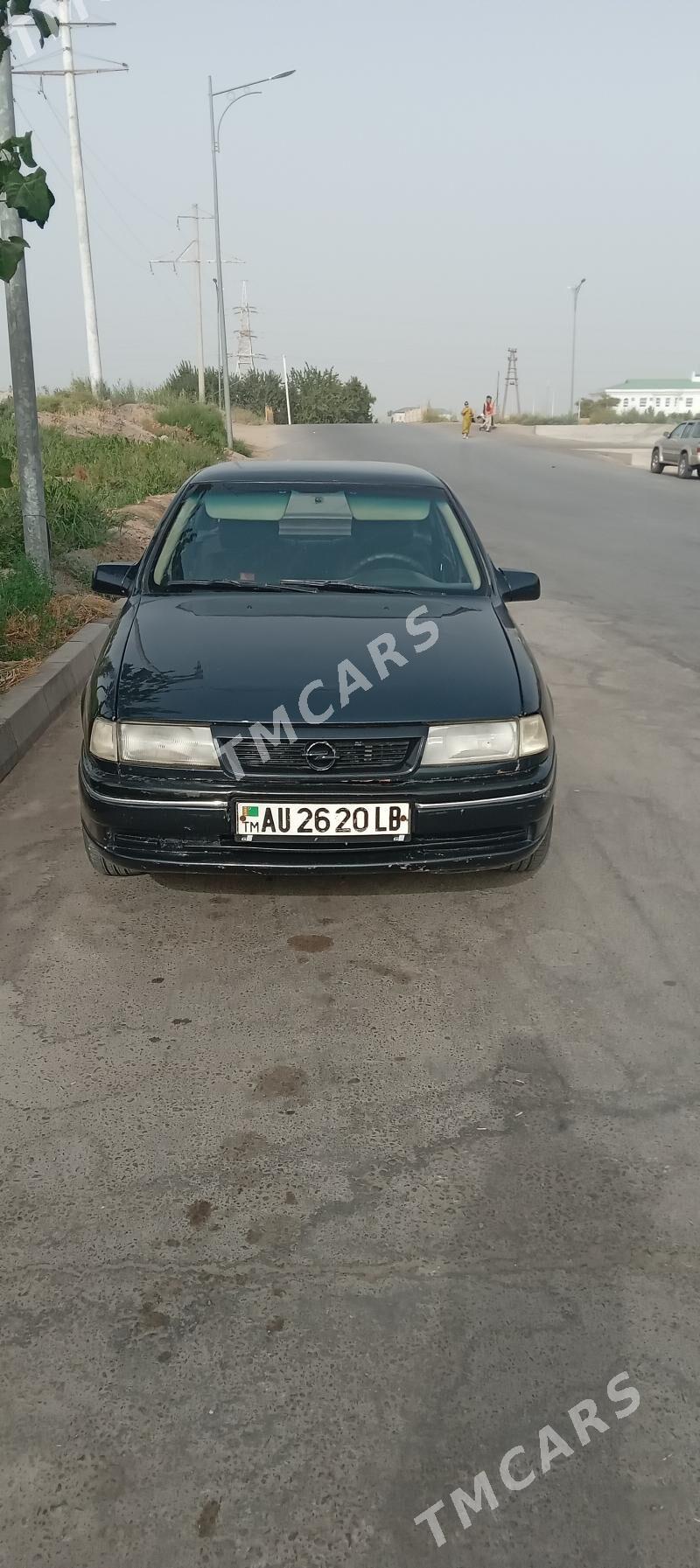 Opel Vectra 1990 - 35 000 TMT - Dänew - img 4