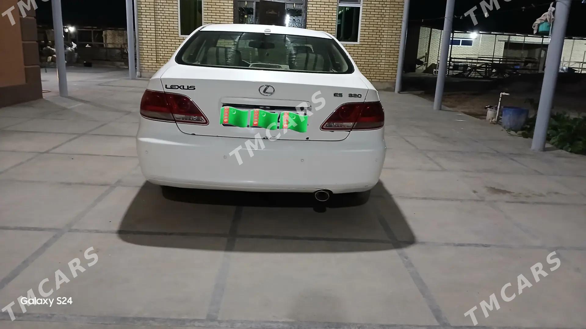 Lexus ES 330 2004 - 173 000 TMT - Mary - img 2