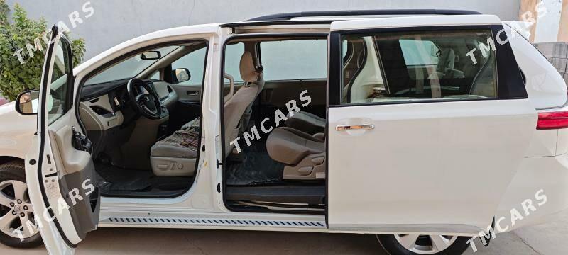 Toyota Sienna 2015 - 340 000 TMT - Bagyr - img 8