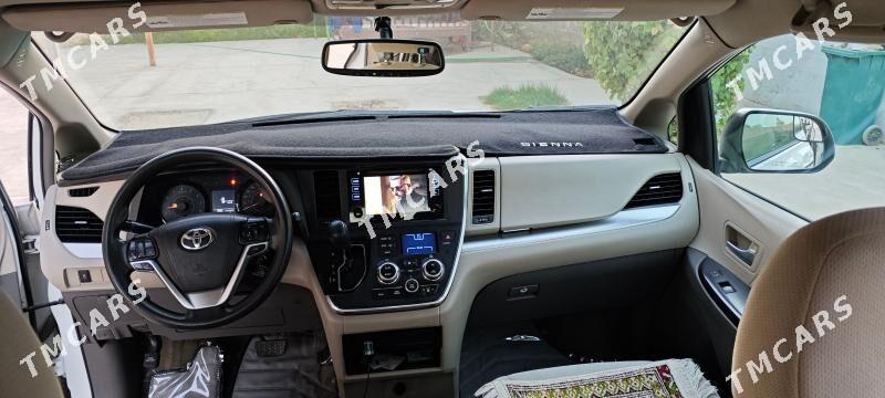 Toyota Sienna 2015 - 340 000 TMT - Bagyr - img 7