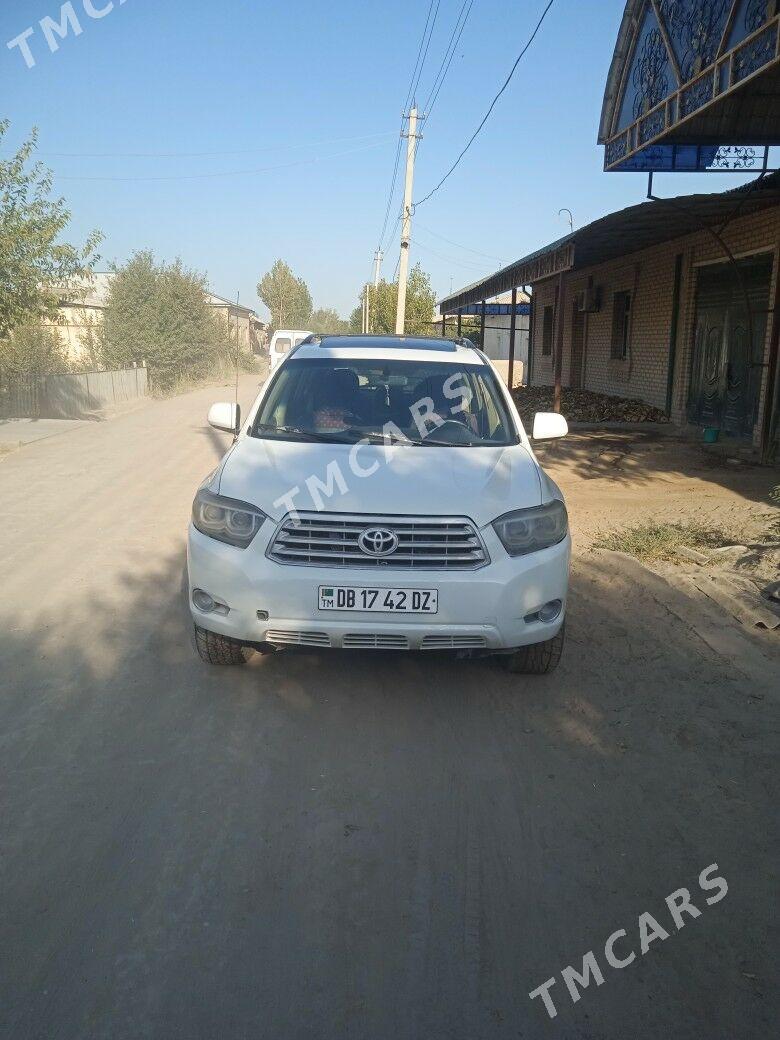 Toyota Highlander 2008 - 260 000 TMT - Дашогуз - img 2