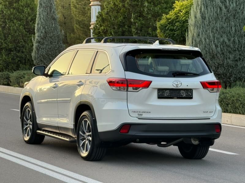Toyota Highlander 2019 - 498 000 TMT - Aşgabat - img 6