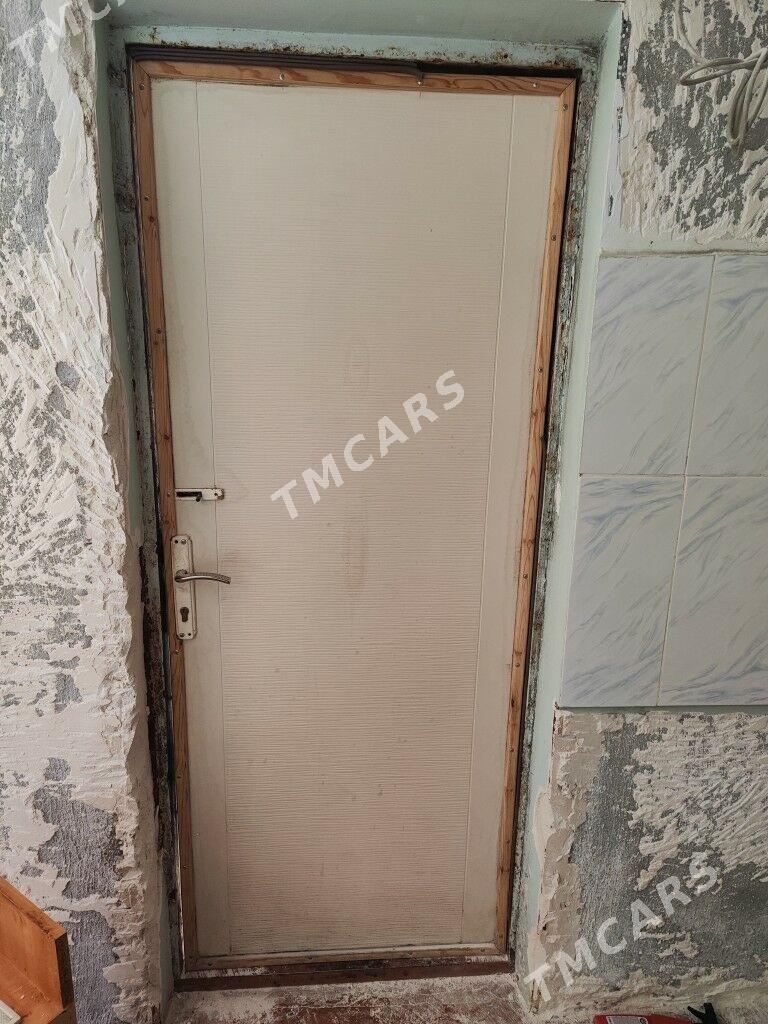 Daşky gapy awat demirden - Aşgabat - img 4