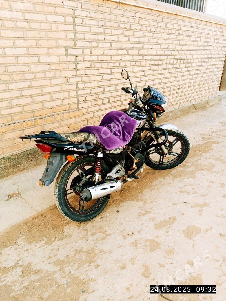 Fekon FK150-8G 2013 - 11 600 TMT - Бабадайхан - img 3