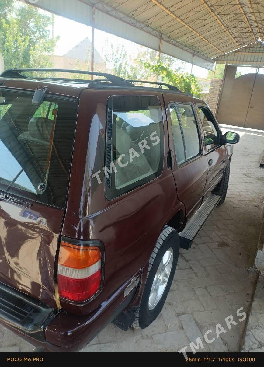 Nissan Pathfinder 1998 - 70 000 TMT - Достлук - img 2