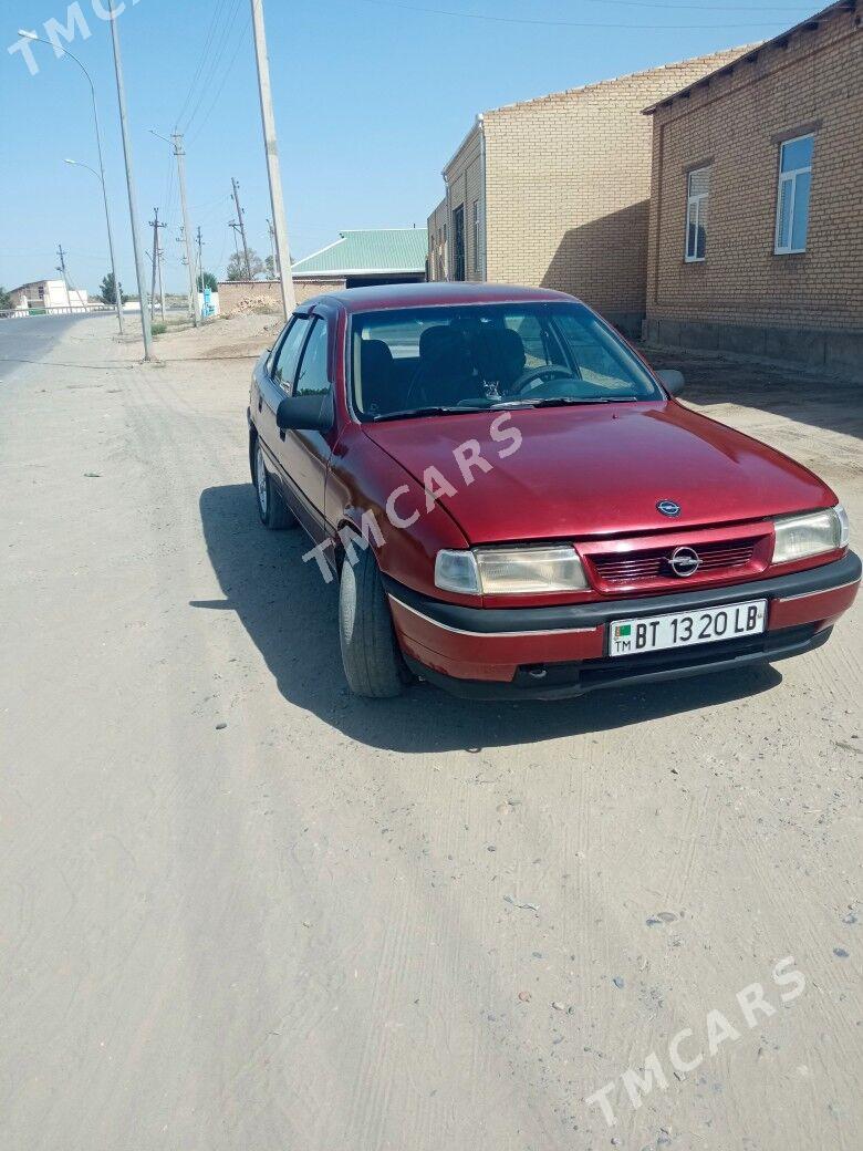 Opel Vectra 1993 - 33 000 TMT - Фарап - img 4