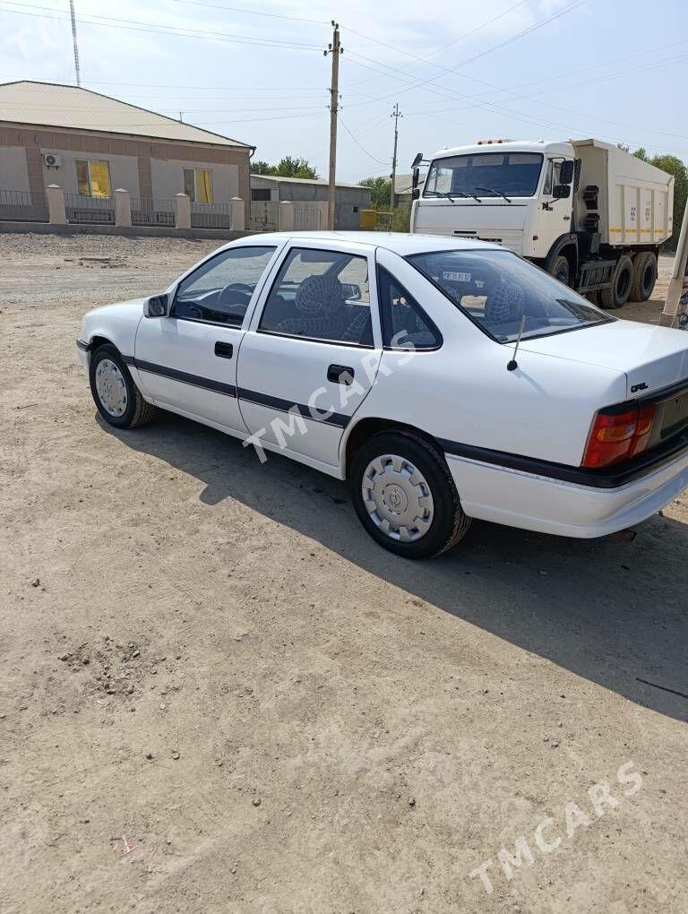 Opel Vectra 1991 - 28 000 TMT - Boldumsaz - img 2