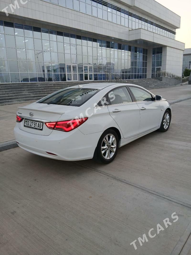 Hyundai Sonata 2010 - 148 000 TMT - Ашхабад - img 2