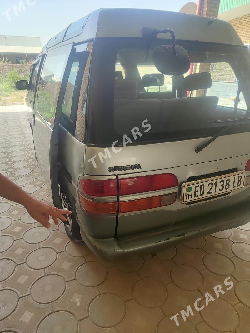 Toyota Hiace 1994 - 60 000 TMT - Керки - img 2