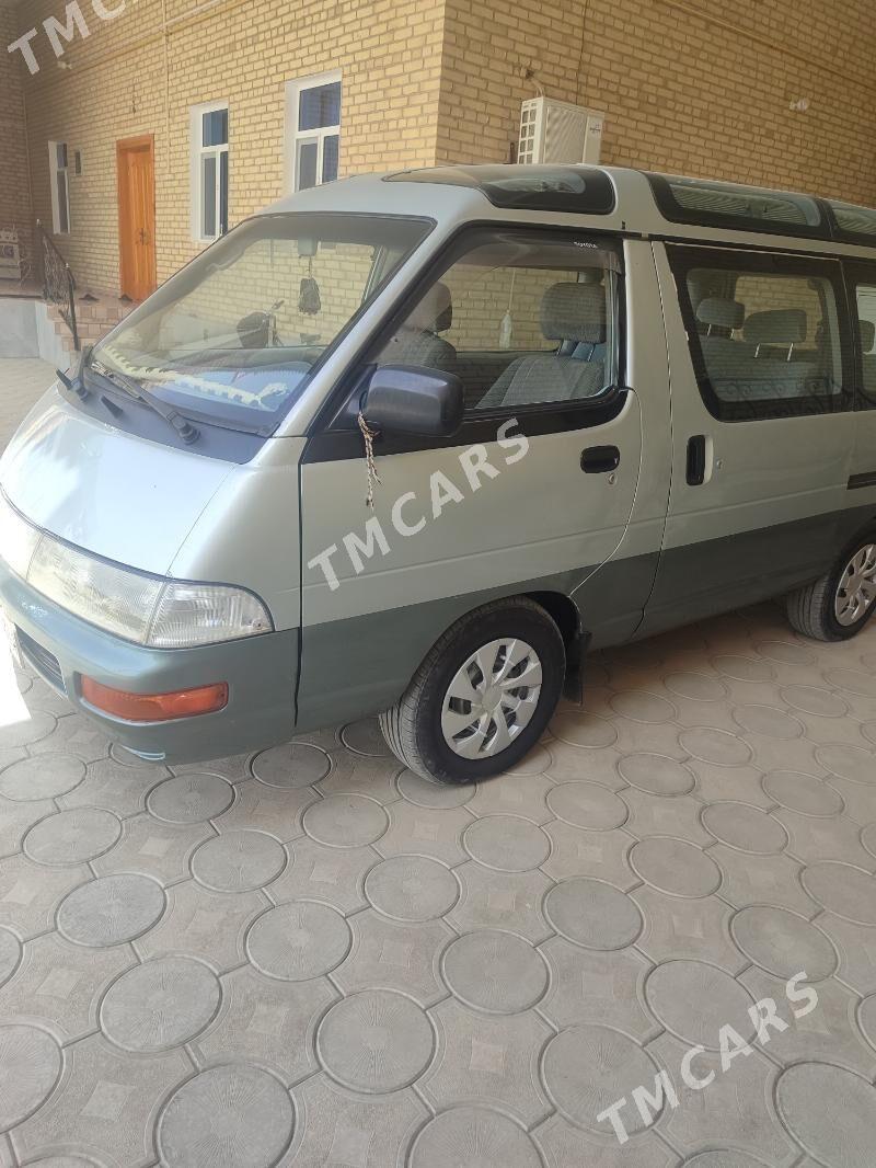 Toyota Hiace 1994 - 60 000 TMT - Керки - img 5