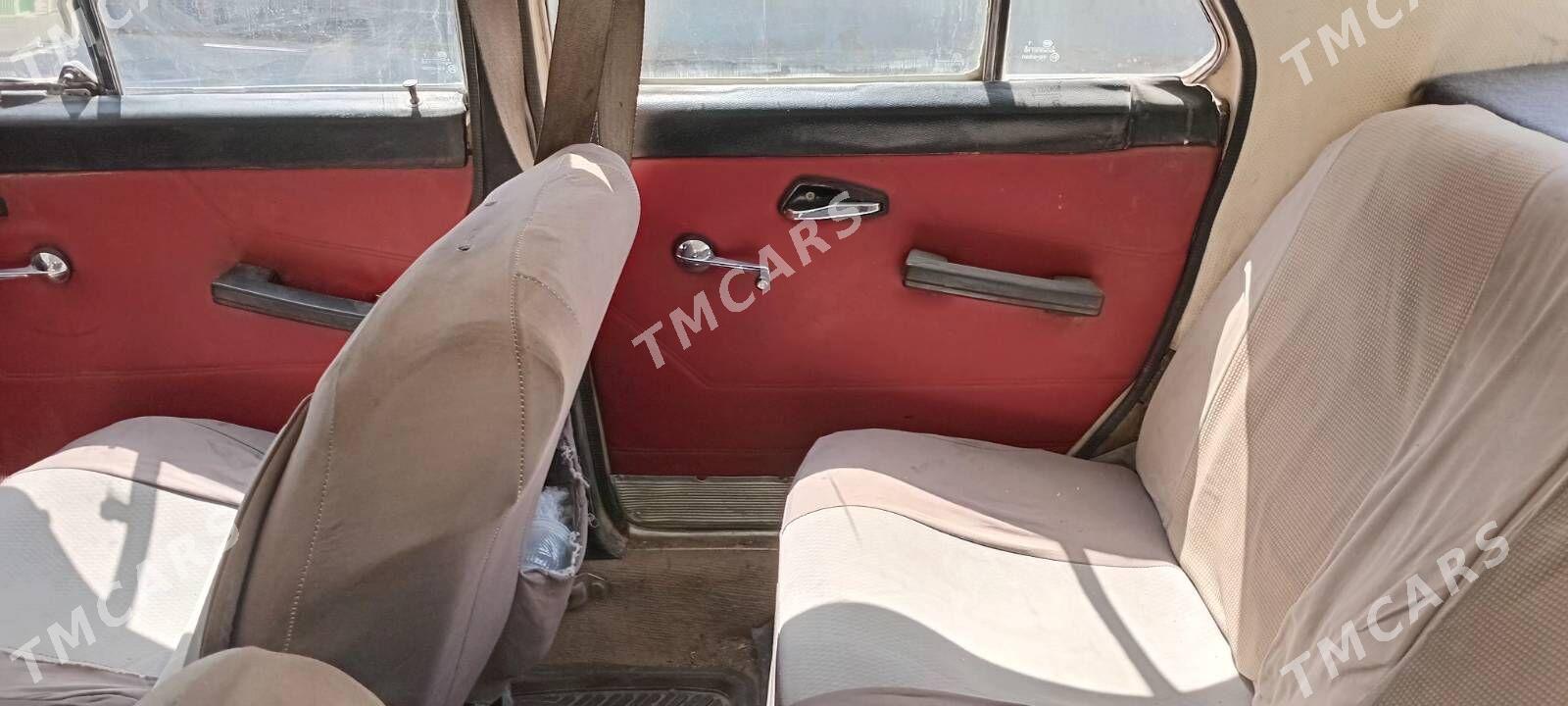 Gaz 24 1985 - 30 000 TMT - 30 mkr - img 2